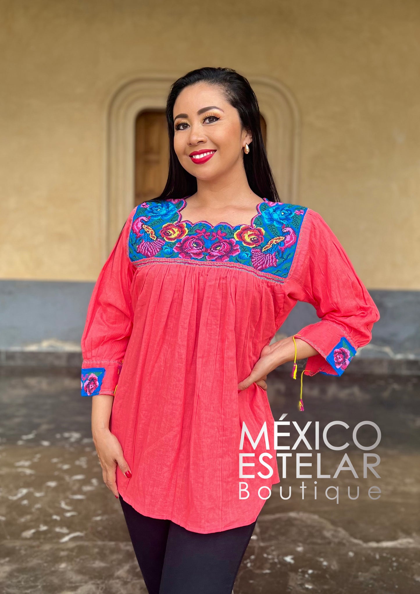 Blusón Punto de Cruz Bordado a Máquina