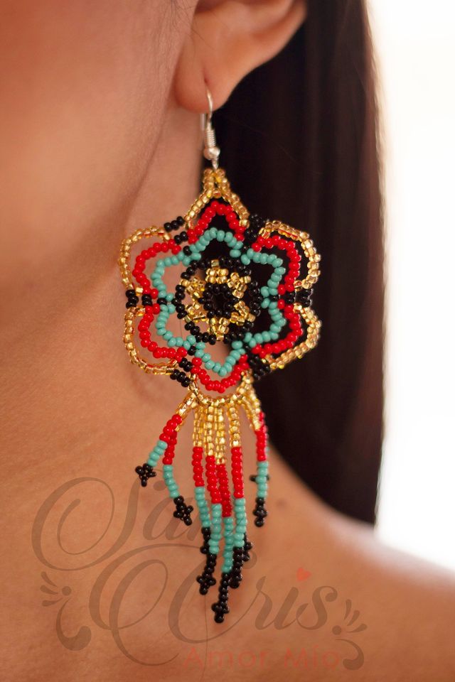 Docena de Aretes Flor Chaquiras Grande / Hechos a Mano