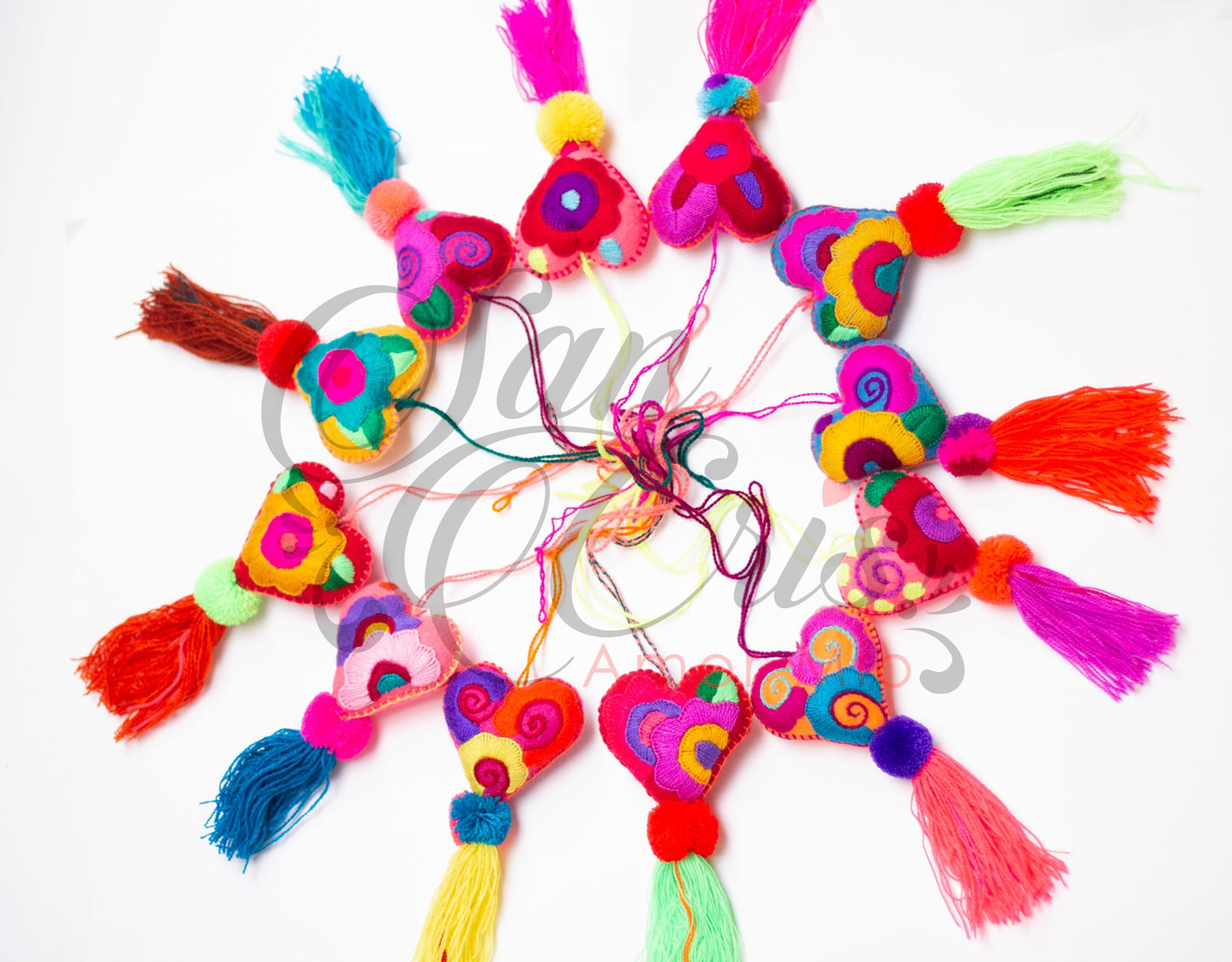 Docena Colgantes Corazones Zinacantán / Hecho a Mano