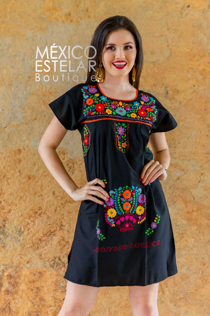 Vestido Tehuacán / Margaritas Bordado a mano